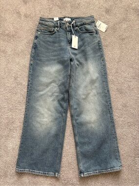 Good American Good Standard Ease Petite Mid-Rise Wide Leg Jeans (25/30)